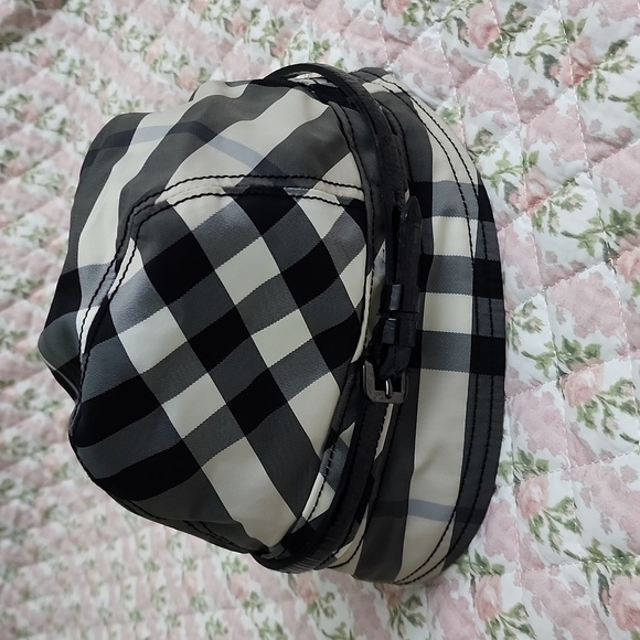 Burberry London plaid check nylon patent buckle accent hat M - Picture 1 of 7